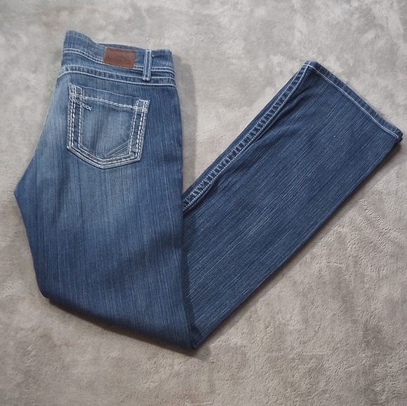 BKE Denim - BKE KATE Lady's Medium Wash Blue Denim Boot Cut  Actual Measurements  32x34